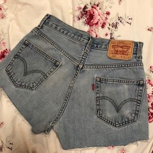 Cut off Levi Shorts